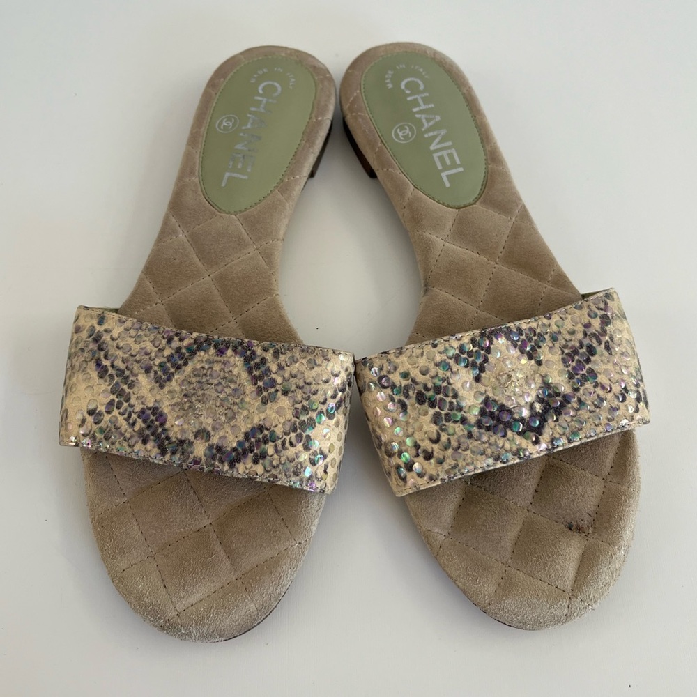 Auth CHANEL Sandals (Missing CC Charms) - Picture 1 of 9